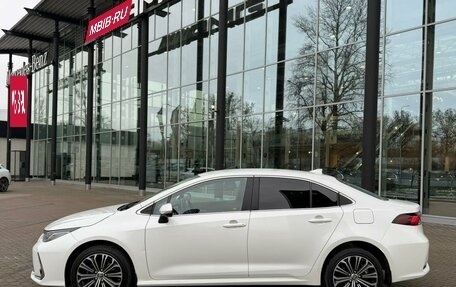 Toyota Corolla, 2021 год, 1 990 000 рублей, 7 фотография