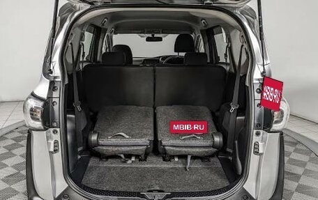 Toyota Sienta II, 2017 год, 1 100 000 рублей, 14 фотография