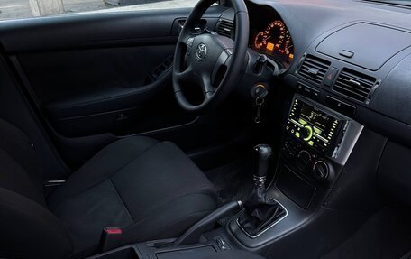 Toyota Avensis III рестайлинг, 2006 год, 740 000 рублей, 8 фотография