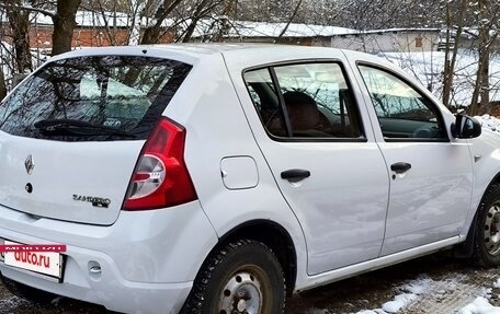 Renault Sandero I, 2010 год, 390 000 рублей, 3 фотография