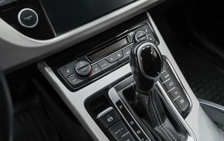 Geely Atlas I, 2022 год, 1 699 000 рублей, 9 фотография