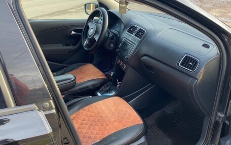 Volkswagen Polo VI (EU Market), 2012 год, 700 000 рублей, 6 фотография