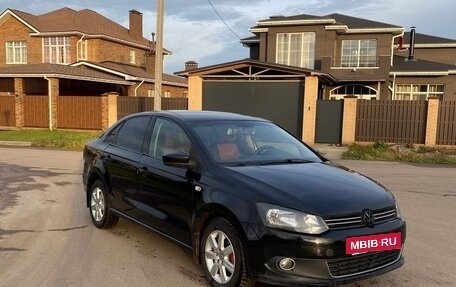 Volkswagen Polo VI (EU Market), 2012 год, 700 000 рублей, 2 фотография