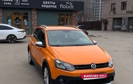 Volkswagen Polo VI (EU Market), 2012 год, 880 000 рублей, 2 фотография