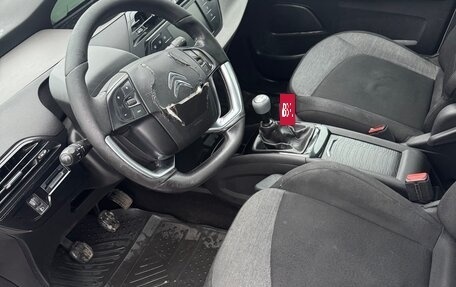 Citroen C4 Picasso II рестайлинг, 2017 год, 560 000 рублей, 17 фотография