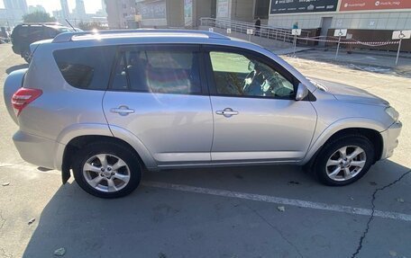 Toyota RAV4, 2010 год, 1 650 000 рублей, 8 фотография