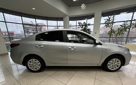 KIA Rio IV, 2017 год, 1 299 000 рублей, 4 фотография