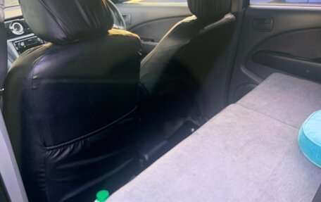 Mitsubishi Airtrek, 2002 год, 400 000 рублей, 12 фотография