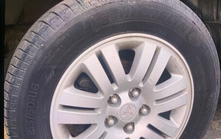 Mitsubishi Airtrek, 2002 год, 400 000 рублей, 13 фотография