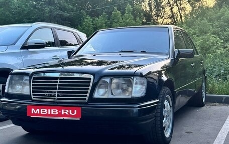 Mercedes-Benz E-Класс, 1994 год, 400 000 рублей, 9 фотография