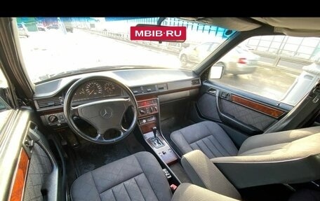 Mercedes-Benz E-Класс, 1994 год, 400 000 рублей, 16 фотография