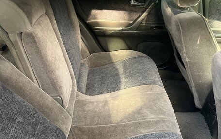 Nissan Stagea II, 2000 год, 350 000 рублей, 9 фотография