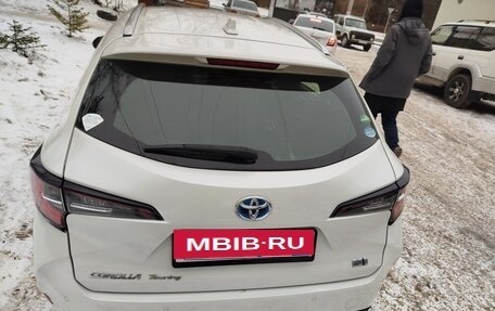 Toyota Corolla, 2019 год, 1 850 000 рублей, 4 фотография