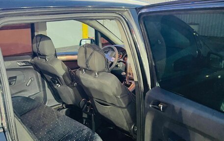 Opel Zafira B, 2010 год, 510 000 рублей, 16 фотография