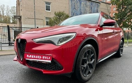 Alfa Romeo Stelvio, 2019 год, 2 850 000 рублей, 2 фотография
