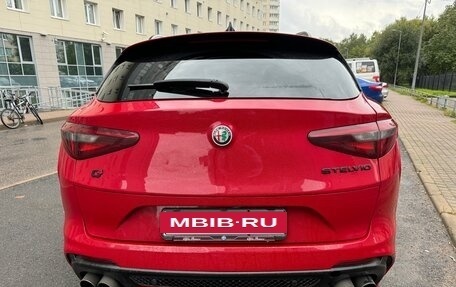 Alfa Romeo Stelvio, 2019 год, 2 850 000 рублей, 4 фотография