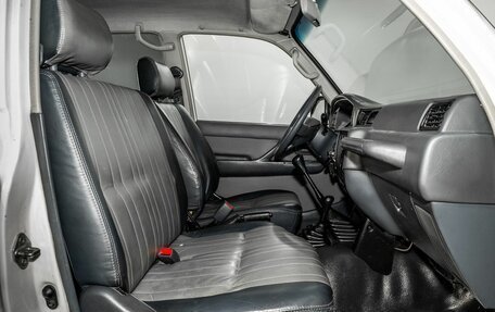 Toyota Land Cruiser 80 рестайлинг, 1997 год, 2 650 000 рублей, 5 фотография