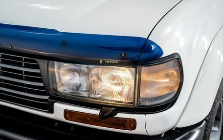 Toyota Land Cruiser 80 рестайлинг, 1997 год, 2 650 000 рублей, 17 фотография