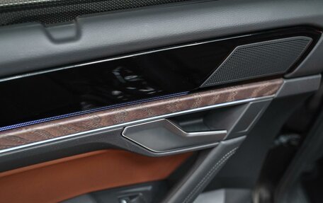 Volkswagen Touareg III, 2018 год, 3 999 000 рублей, 9 фотография