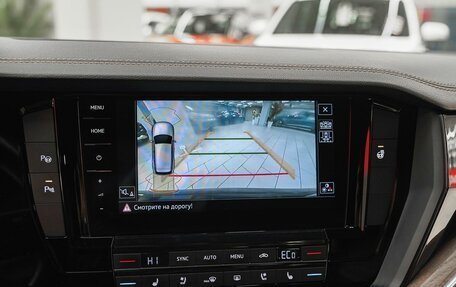 Volkswagen Touareg III, 2018 год, 3 999 000 рублей, 8 фотография