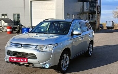 Mitsubishi Outlander III рестайлинг 3, 2012 год, 1 220 000 рублей, 1 фотография