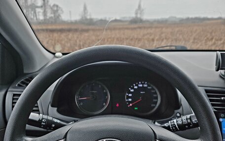 Hyundai Solaris II рестайлинг, 2016 год, 850 000 рублей, 5 фотография