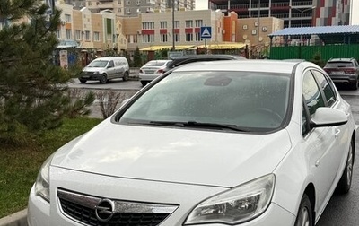 Opel Astra J, 2012 год, 800 000 рублей, 1 фотография