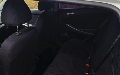 Hyundai Solaris II рестайлинг, 2016 год, 850 000 рублей, 15 фотография