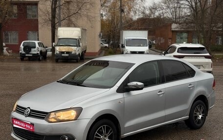 Volkswagen Polo VI (EU Market), 2011 год, 385 000 рублей, 1 фотография