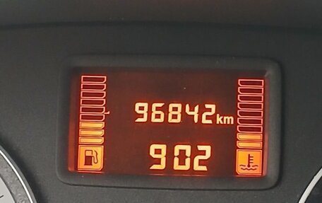 Renault Logan I, 2011 год, 600 000 рублей, 2 фотография