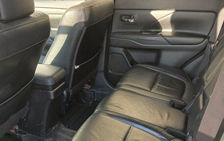 Mitsubishi Outlander III рестайлинг 3, 2012 год, 1 220 000 рублей, 9 фотография