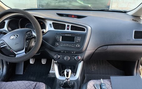 KIA cee'd III, 2015 год, 1 300 000 рублей, 10 фотография