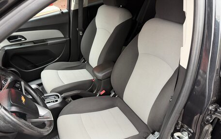 Chevrolet Cruze II, 2013 год, 655 000 рублей, 9 фотография