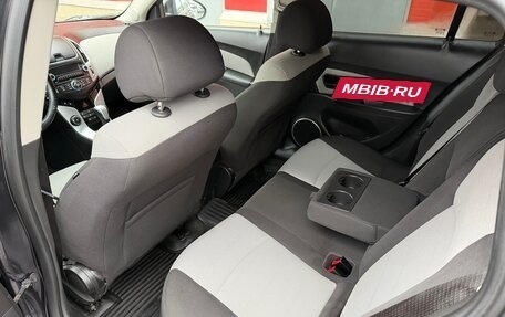 Chevrolet Cruze II, 2013 год, 655 000 рублей, 10 фотография