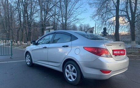 Hyundai Solaris II рестайлинг, 2014 год, 1 350 000 рублей, 16 фотография