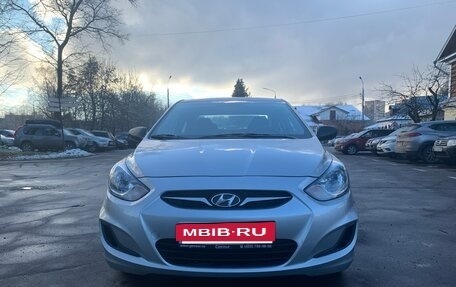 Hyundai Solaris II рестайлинг, 2014 год, 1 350 000 рублей, 14 фотография