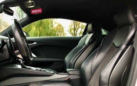 Audi TT, 2015 год, 2 800 000 рублей, 25 фотография