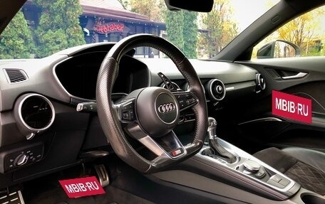 Audi TT, 2015 год, 2 800 000 рублей, 26 фотография