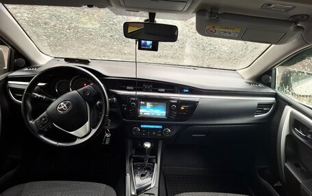 Toyota Corolla, 2013 год, 1 220 000 рублей, 10 фотография