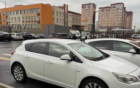 Opel Astra J, 2012 год, 800 000 рублей, 3 фотография