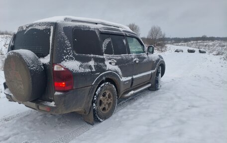 Mitsubishi Pajero III рестайлинг, 2000 год, 350 000 рублей, 3 фотография