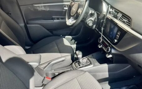 KIA Rio IV, 2020 год, 1 400 000 рублей, 2 фотография