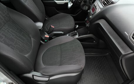 KIA Rio III рестайлинг, 2014 год, 890 000 рублей, 14 фотография