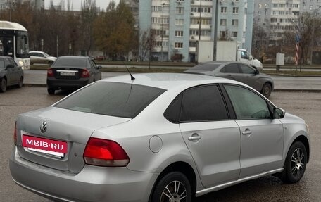 Volkswagen Polo VI (EU Market), 2011 год, 385 000 рублей, 3 фотография