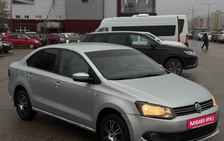 Volkswagen Polo VI (EU Market), 2011 год, 385 000 рублей, 4 фотография