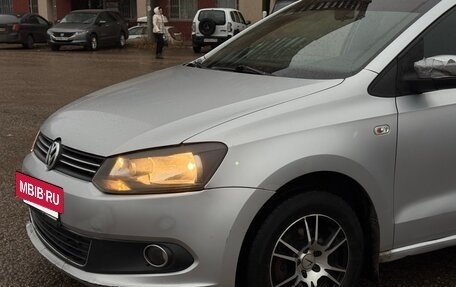 Volkswagen Polo VI (EU Market), 2011 год, 385 000 рублей, 5 фотография