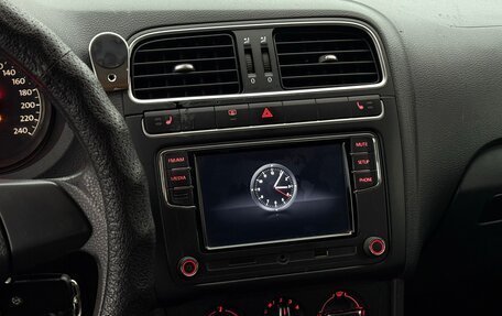 Volkswagen Polo VI (EU Market), 2011 год, 385 000 рублей, 11 фотография