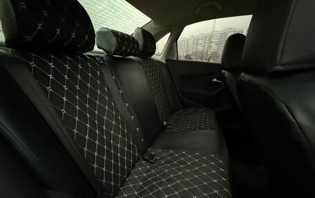 Volkswagen Polo VI (EU Market), 2011 год, 385 000 рублей, 13 фотография