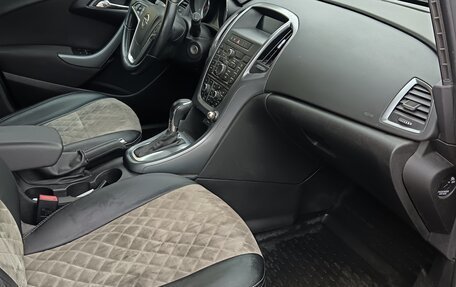 Opel Astra J, 2014 год, 1 000 000 рублей, 7 фотография