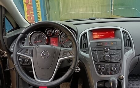 Opel Astra J, 2014 год, 1 000 000 рублей, 9 фотография